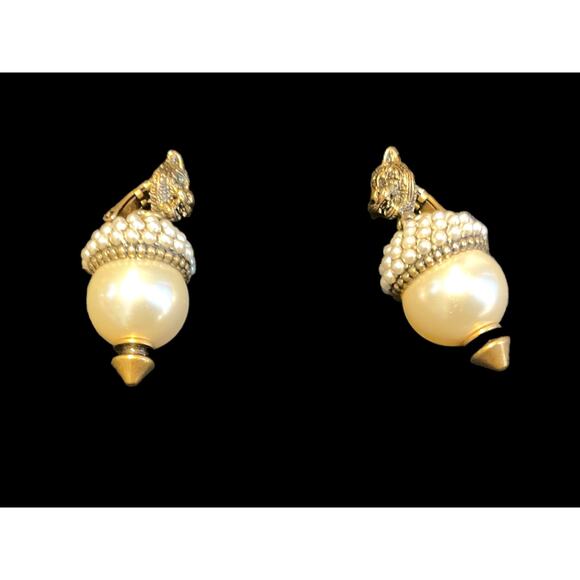 Gucci Accessories - Gucci Aged Gold Tone Faux Pearl Feline Statement Clip On Earrings Vintage